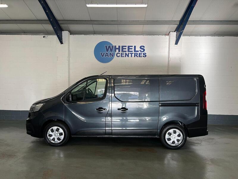 Used Renault Trafic 2022 for sale - 76904301: Photo 2