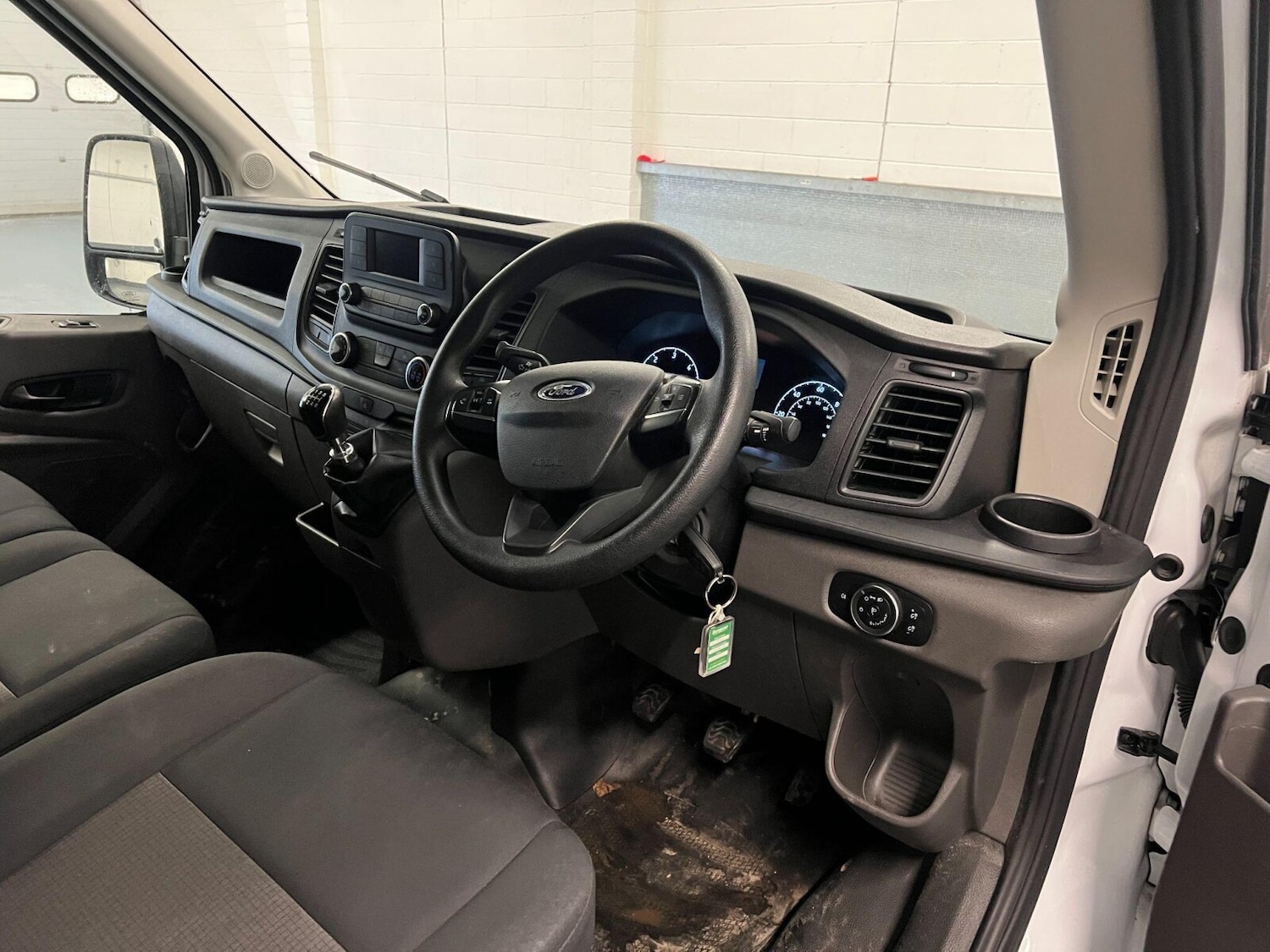 Used Ford Transit 2024 for sale - 76872223: Photo 6