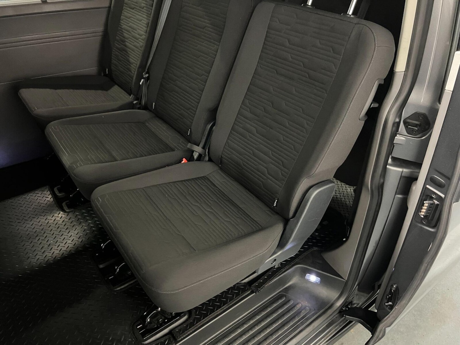 Used Volkswagen Transporter Shuttle 2021 for sale - 76265576: Photo 37