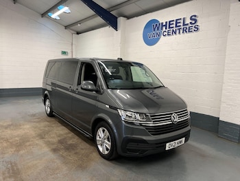 Used Volkswagen Transporter Shuttle 2021 for sale - 76265576: Photo