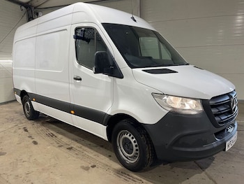 Mercedes-Benz Sprinter feature image