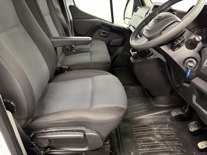 Used Nissan Interstar 2023 for sale - 76904171: Photo 10