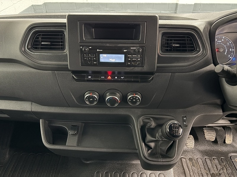 Used Nissan Interstar 2023 for sale - 76904171: Photo 17