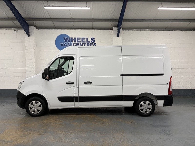 Used Nissan Interstar 2023 for sale - 76904171: Photo 2