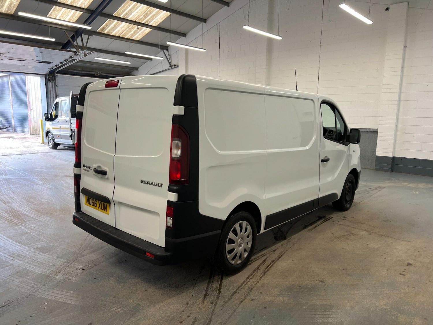 Used Renault Trafic 2017 for sale - 76384413: Photo 3