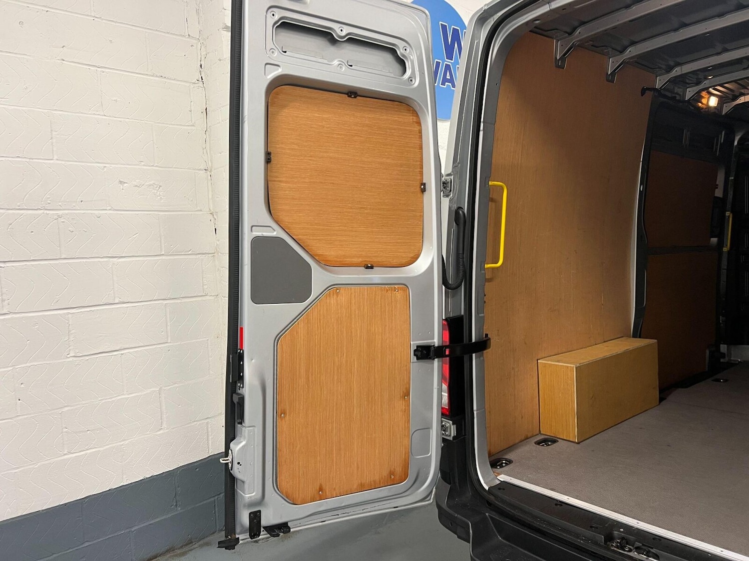 Used Volkswagen Crafter 2023 for sale - 76614998: Photo 27