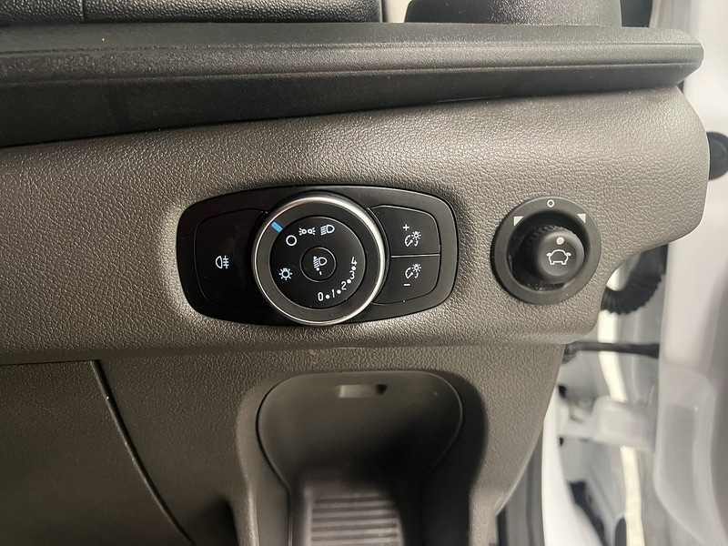 Used Ford Transit 2024 for sale - 77222949: Photo 19