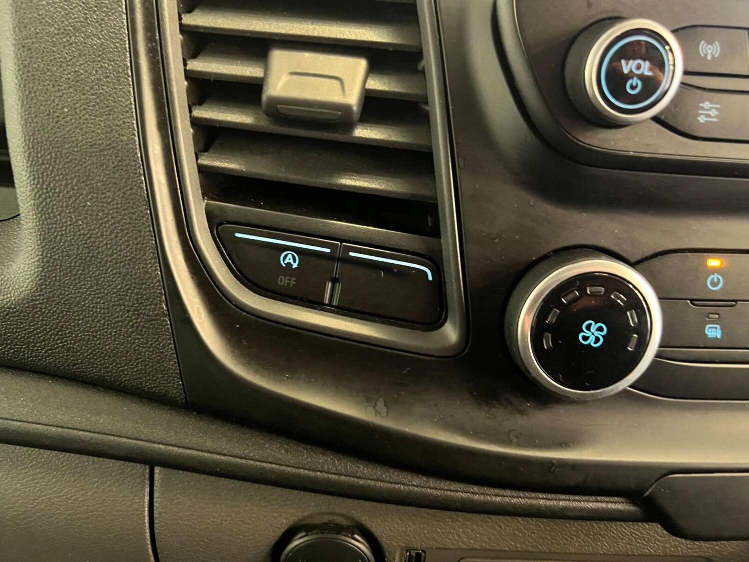 Used Ford Transit 2023 for sale - 76869349: Photo 16