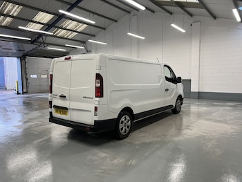 Used Renault Trafic 2024 for sale - 77543633: Photo