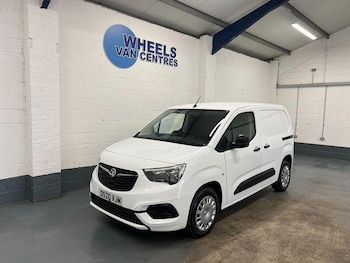 Used Vauxhall Combo 2020 for sale - 76904042: Photo