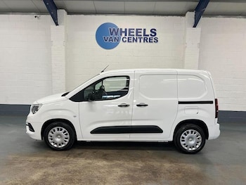 Used Vauxhall Combo 2020 for sale - 76904042: Photo