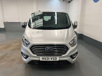 Used Ford Tourneo Custom 2021 for sale - 76869802: Photo