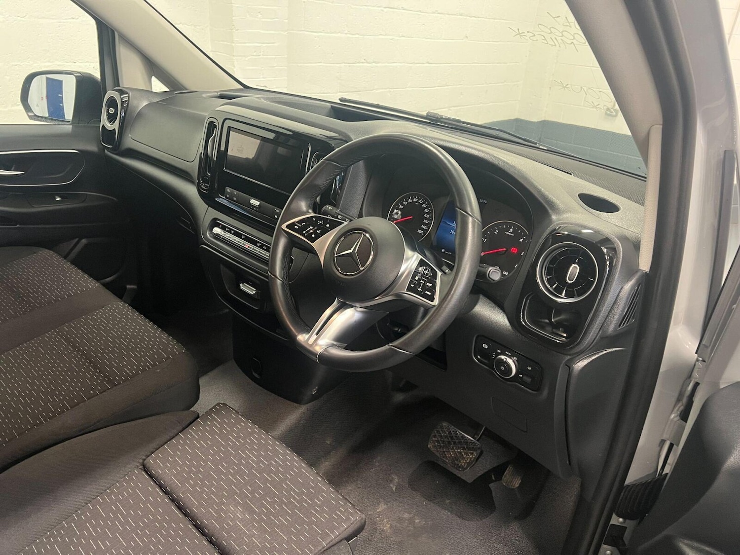 Used Mercedes-Benz Vito 2025 for sale - 76668208: Photo 20