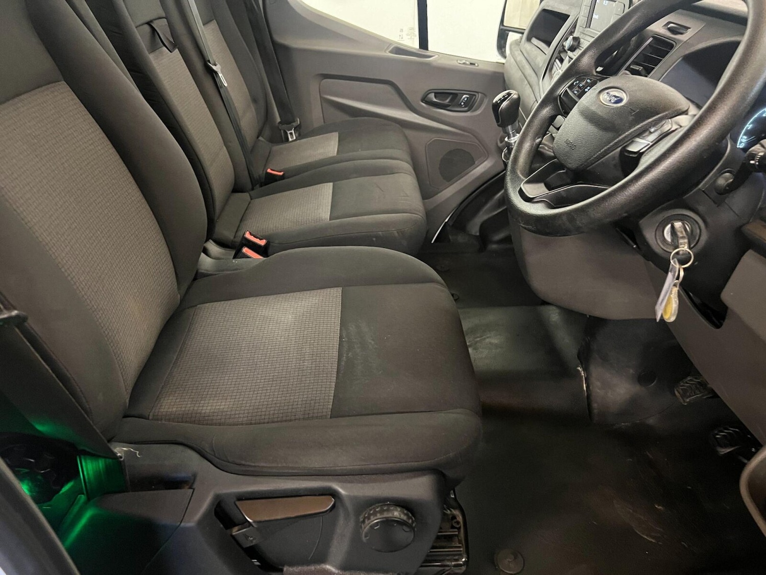 Used Ford Transit 2021 for sale - 76630309: Photo 10