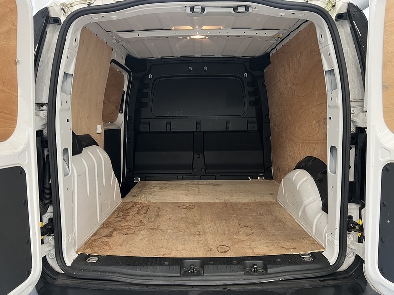 Used Volkswagen Caddy 2023 for sale - 77356849: Photo 5