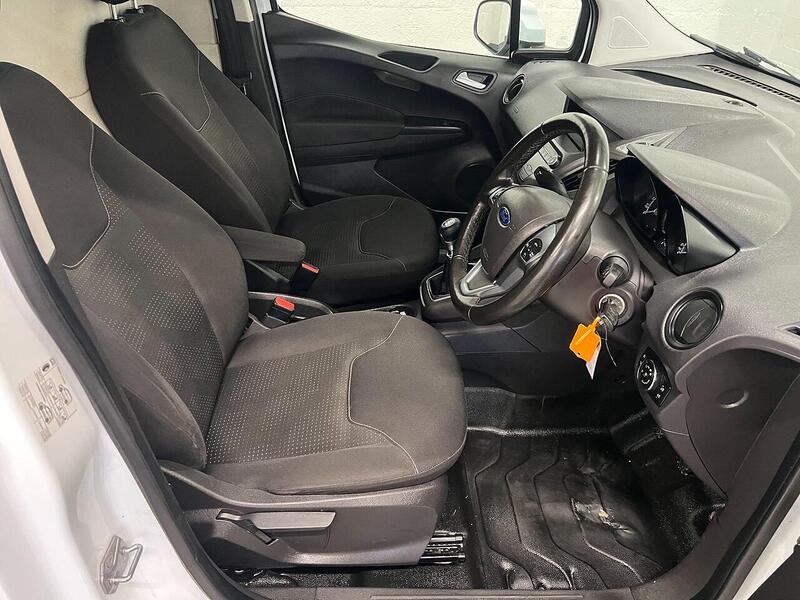 Used Ford Transit Courier 2021 for sale - 76904160: Photo 10