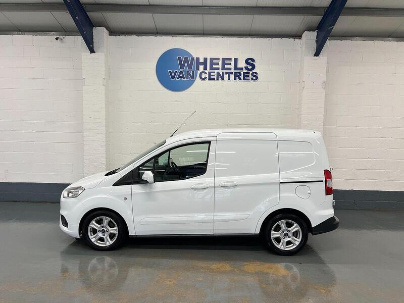 Used Ford Transit Courier 2021 for sale - 76904160: Photo 2