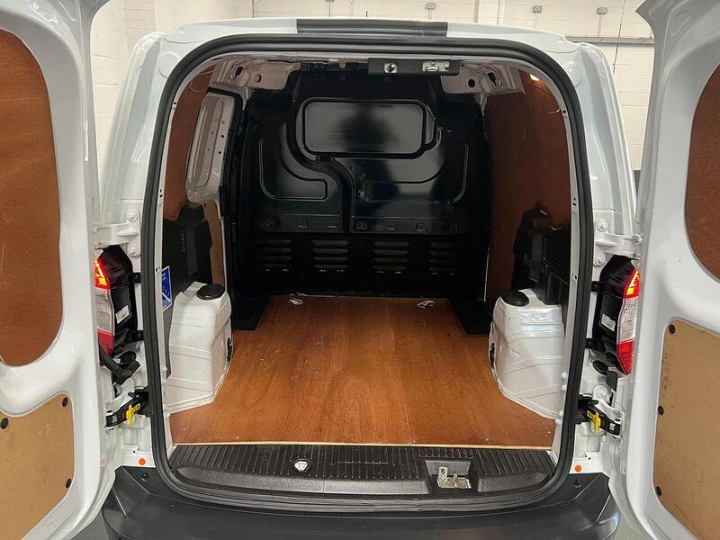 Used Ford Transit Courier 2021 for sale - 76904160: Photo 31