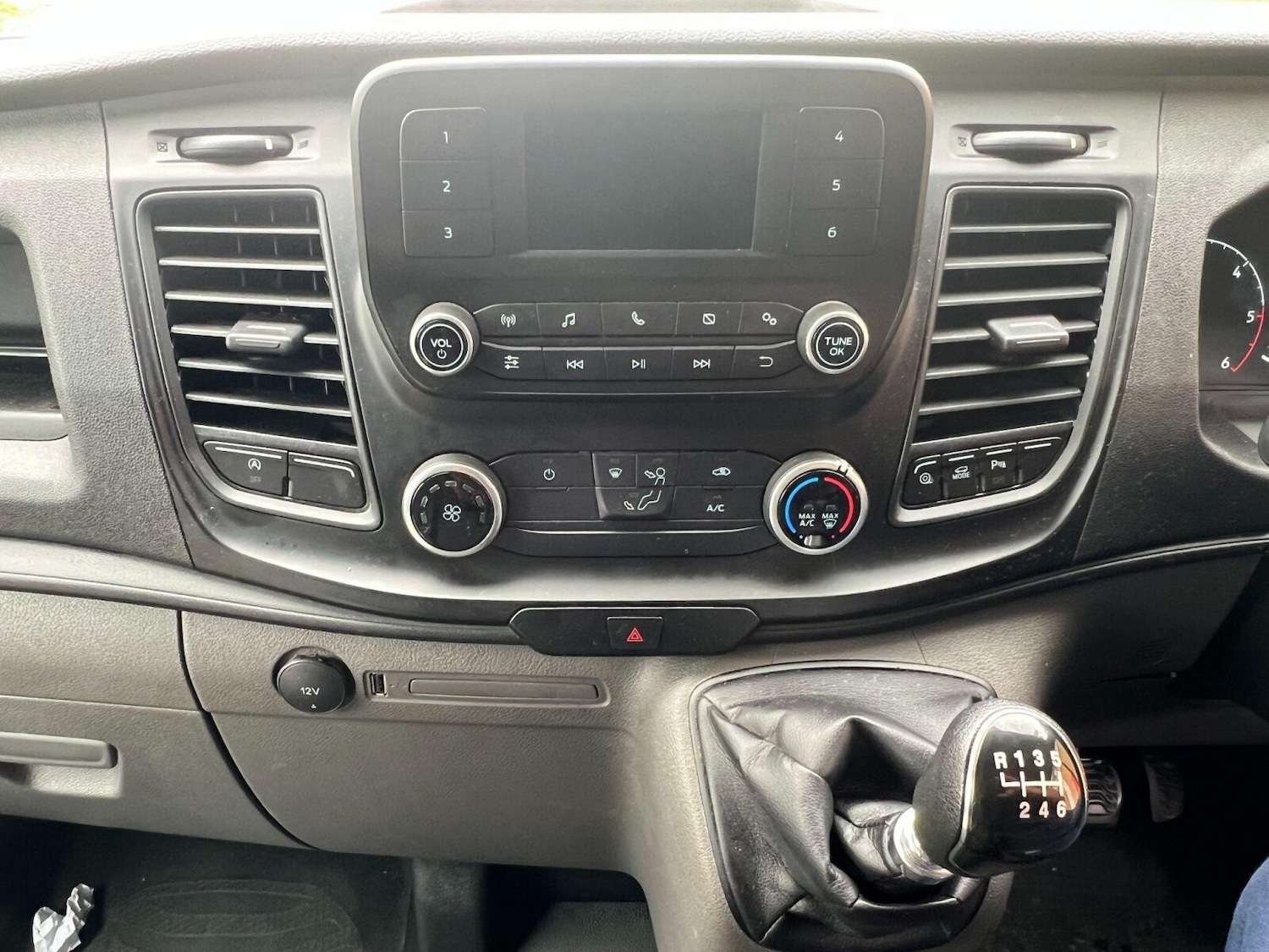 Used Ford Transit Custom 2023 for sale - 76479890: Photo 8