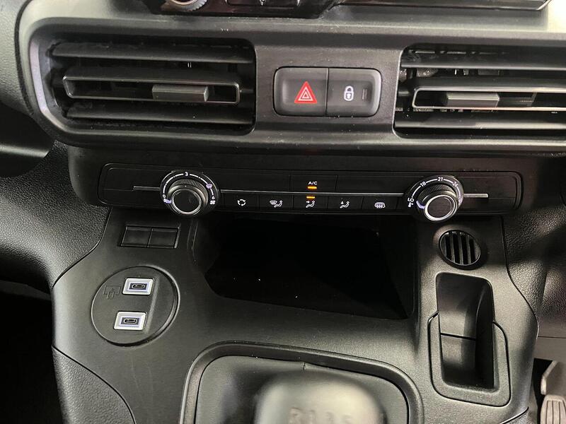 Used Vauxhall Combo 2024 for sale - 76904310: Photo 24