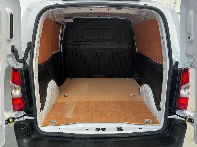 Used Vauxhall Combo 2024 for sale - 76904310: Photo 34