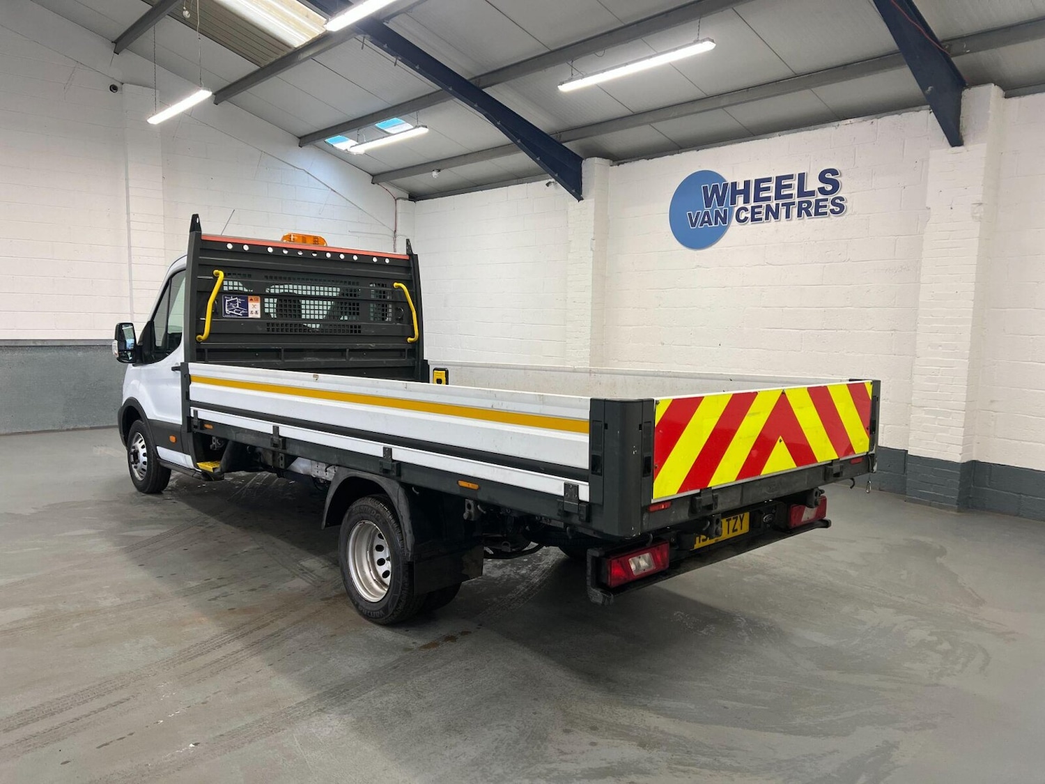 Used Ford Transit 2023 for sale - 76640310: Photo 2