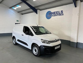 Used Citroen Berlingo 2023 for sale - 76904177: Photo