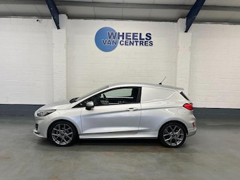 Used Ford Fiesta 2022 for sale - 76904166: Photo