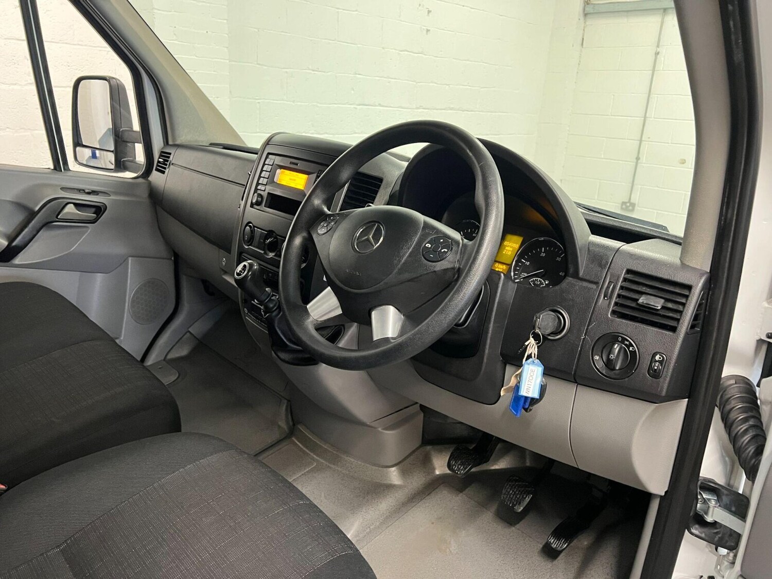 Used Mercedes-Benz Sprinter 2017 for sale - 76203945: Photo 15