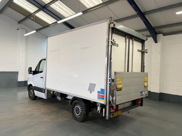 Used Mercedes-Benz Sprinter 2017 for sale - 76203945: Photo 2