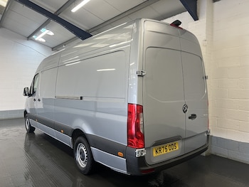 Used Mercedes-Benz Sprinter 2025 for sale - 79434861: Photo