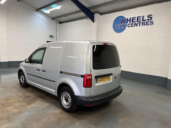 Used Volkswagen Caddy 2020 for sale - 76312417: Photo 2