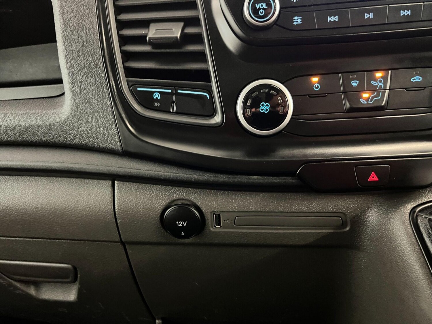 Used Ford Transit 2022 for sale - 76289804: Photo 18