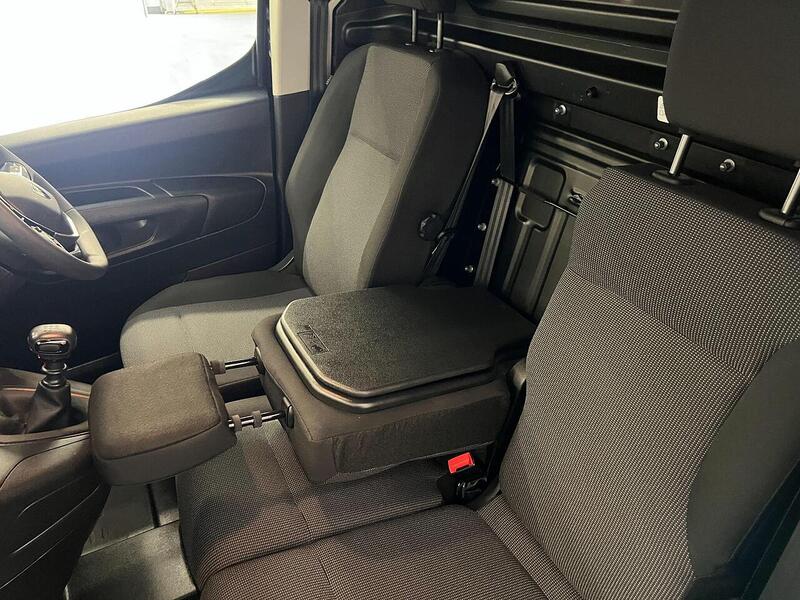 Used Peugeot Partner 2024 for sale - 76904251: Photo 32