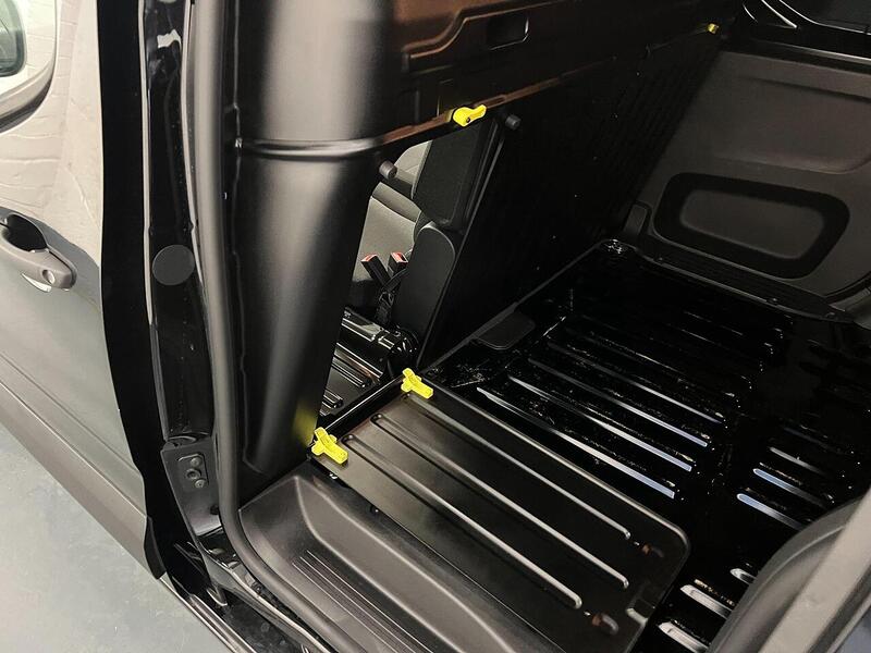 Used Peugeot Partner 2024 for sale - 76904251: Photo 35