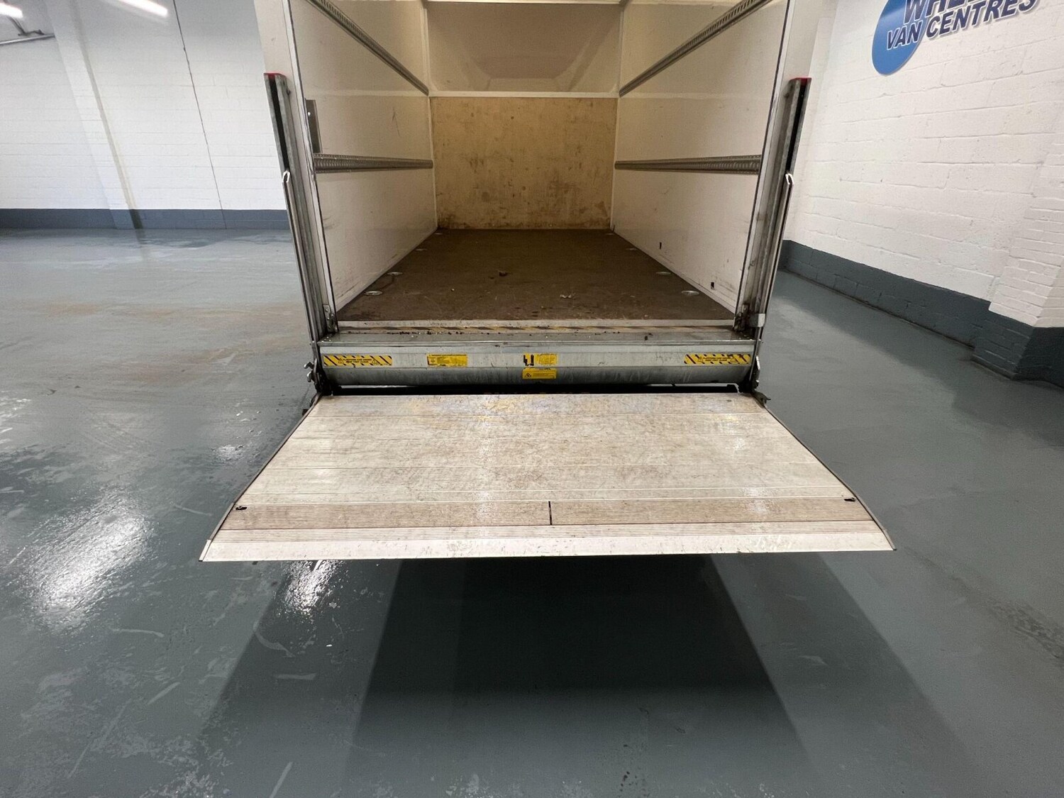 Used Ford Transit 2023 for sale - 76780271: Photo 6