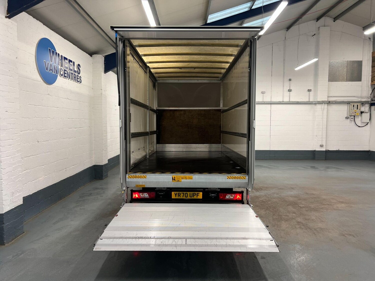 Used Ford Transit 2020 for sale - 76316920: Photo 30