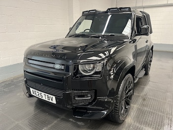 Used Land Rover Defender 2025 for sale - 79436452: Photo