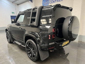 Used Land Rover Defender 2025 for sale - 79436452: Photo