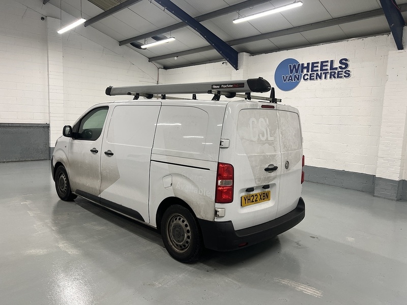 Used Vauxhall Vivaro for sale - 77180749: Photo 2