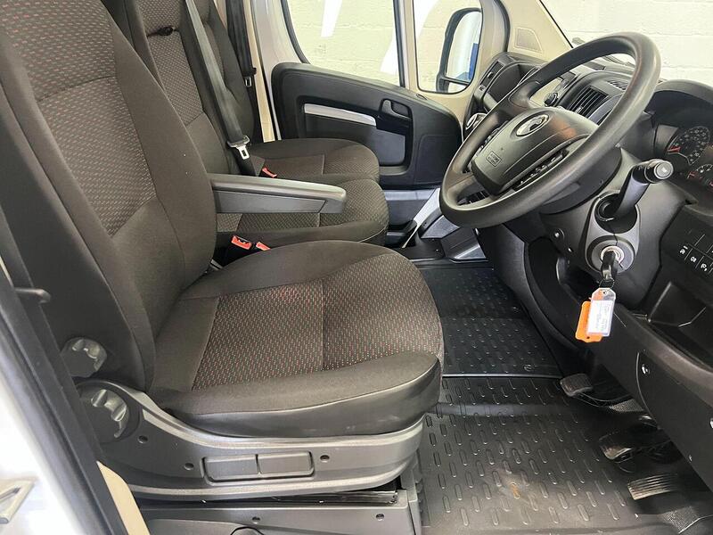 Used Vauxhall Movano 2022 for sale - 76903986: Photo 10