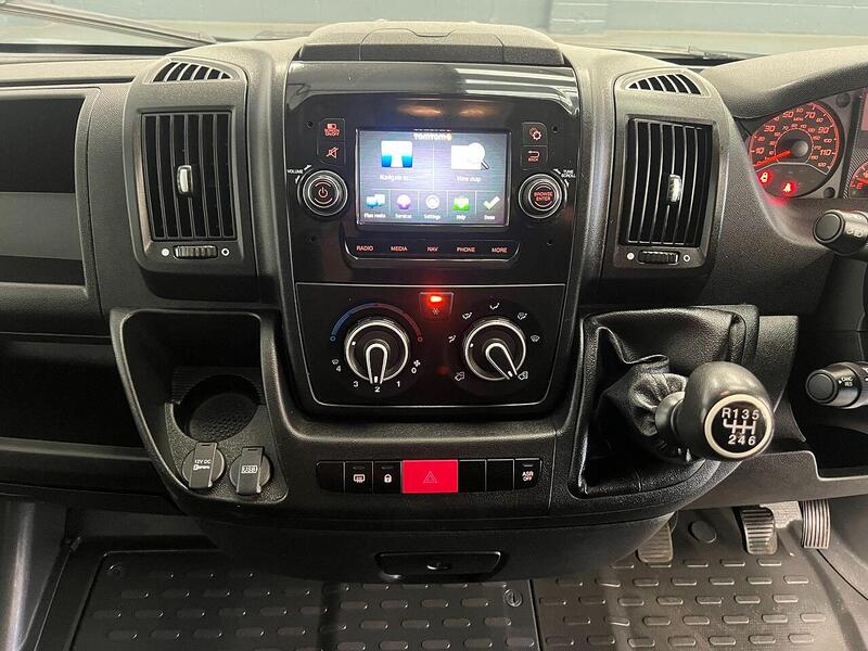 Used Vauxhall Movano 2022 for sale - 76903986: Photo 22