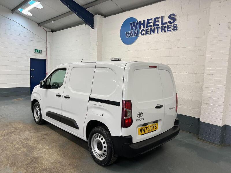 Used Toyota ProAce 2023 for sale - 76903886: Photo 5