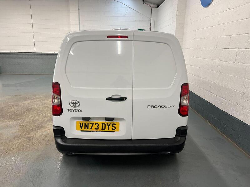Used Toyota ProAce 2023 for sale - 76903886: Photo 6