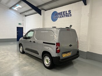 Used Peugeot Partner 2020 for sale - 77247309: Photo