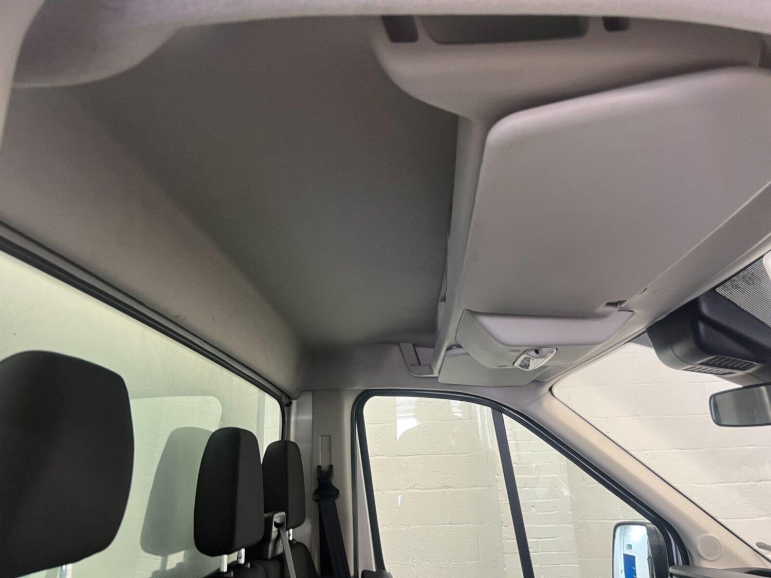 2020 Ford Transit 2.0 350 EcoBlue Leader FWD L2 Euro 6 (s/s) 2dr Tipper Diesel M - Picture 14 of 24