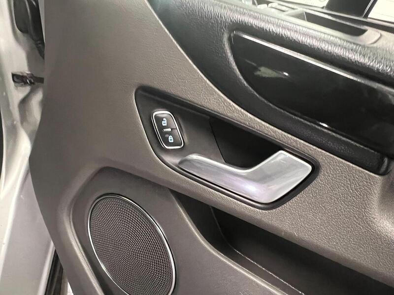 Used Ford Tourneo Custom 2022 for sale - 76903935: Photo 38