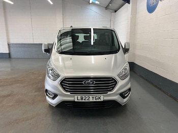 Used Ford Tourneo Custom 2022 for sale - 76903935: Photo