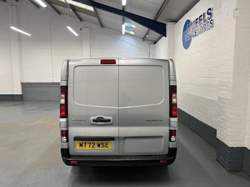 Used Renault Trafic 2023 for sale - 76874833: Photo