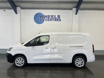 Used Citroen Berlingo 2024 for sale - 79436431: Photo